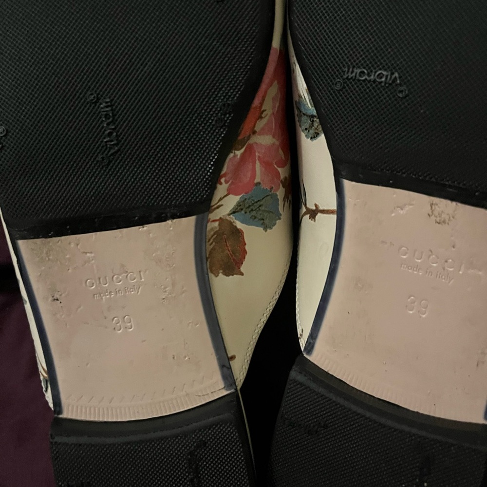 Gucci Floral Leather Horsebit Mules in Cream with Pink & Red Accents - Picture 5 of 13